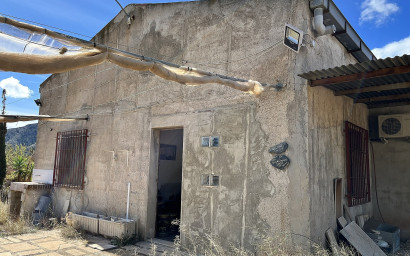 Resale - Finca / Country Property -
El Canton