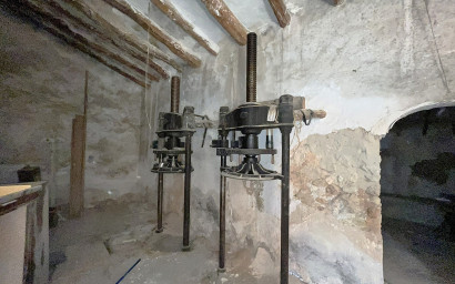 Resale - Finca / Country Property -
El Canton