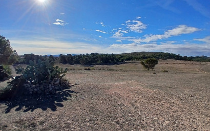 Herverkoop - Landhuis -
Caudete