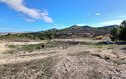 Herverkoop - Landhuis -
Caudete