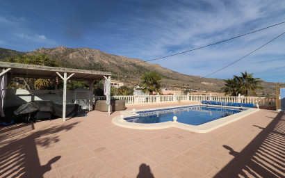 Resale - Villa -
La Romana