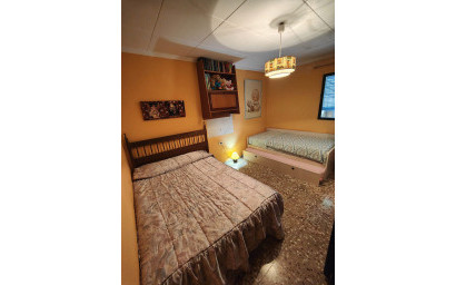 Resale - Finca / Country Property -
Yecla