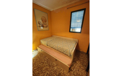 Resale - Finca / Country Property -
Yecla