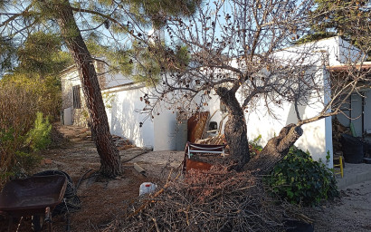 Herverkoop - Landhuis -
Yecla