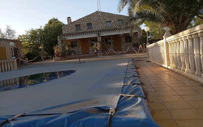 Herverkoop - Landhuis -
Yecla