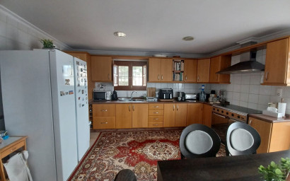 Resale - Finca / Country Property -
Yecla