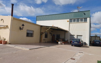 Herverkoop - Landhuis -
Monovar