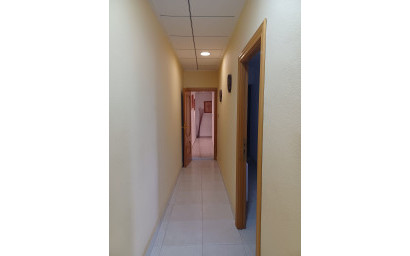 Herverkoop - Landhuis -
Monovar