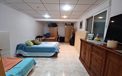 Herverkoop - Landhuis -
Monovar