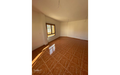 Resale - Townhouse -
Pinoso - Pinoso Alicante