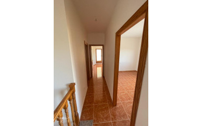 Resale - Townhouse -
Pinoso - Pinoso Alicante