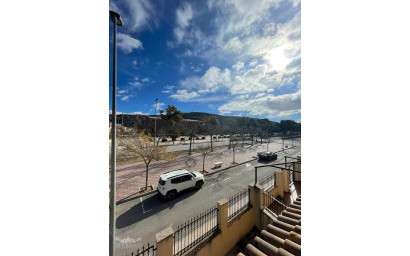 Resale - Townhouse -
Pinoso - Pinoso Alicante