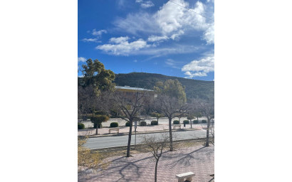 Resale - Townhouse -
Pinoso - Pinoso Alicante