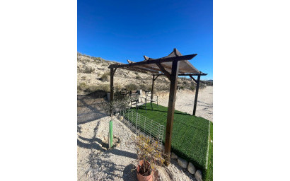 Herverkoop - Land -
Culebr&oacute;n - Culebr&oacute;n Alicante