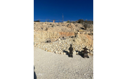 Herverkoop - Land -
Culebr&oacute;n - Culebr&oacute;n Alicante