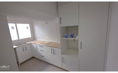 Resale - Townhouse -
Pinoso - Pinoso Alicante