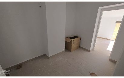 Resale - Townhouse -
Pinoso - Pinoso Alicante