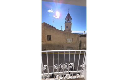 Resale - Townhouse -
Pinoso - Pinoso Alicante