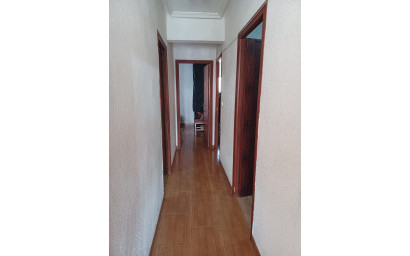 Revente - Appartement -
Pinoso