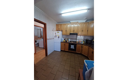 Revente - Appartement -
Pinoso