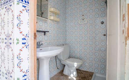 Herverkoop - Herenhuis -
Pinoso