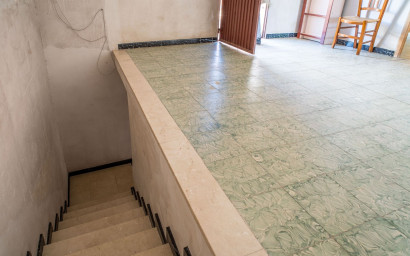 Herverkoop - Herenhuis -
Pinoso