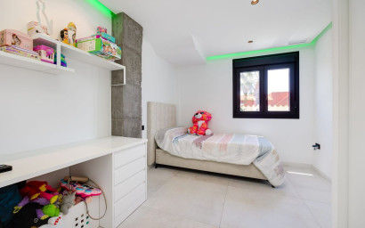 Revente - Villa -
Torrevieja