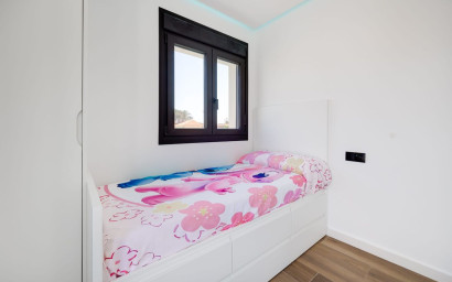 Revente - Villa -
Torrevieja