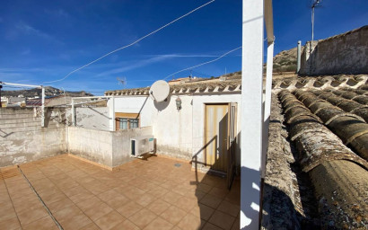 Herverkoop - Herenhuis -
Sax