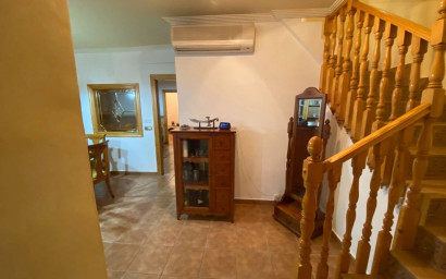 Herverkoop - Herenhuis -
Sax