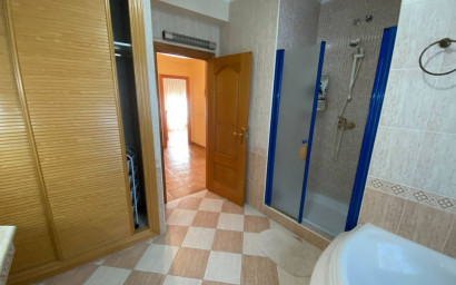 Herverkoop - Herenhuis -
Sax