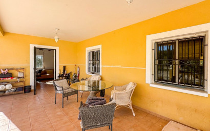 Resale - Villa -
Hondón de las Nieves - Pueblo