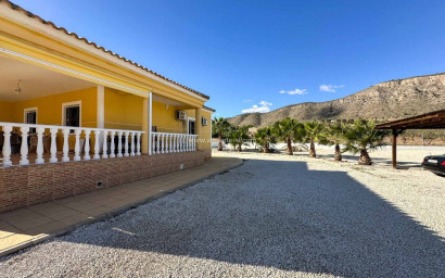 Resale - Villa -
Hondón de las Nieves - Pueblo