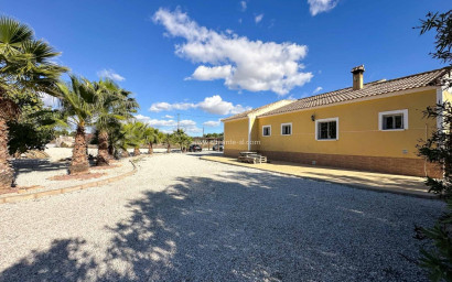 Resale - Villa -
Hondón de las Nieves - Pueblo