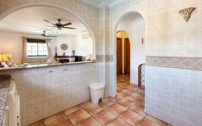 Resale - Villa -
Hondón de las Nieves - HONDON DE LAS NIEVES