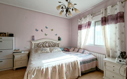 Herverkoop - Villa -
Hondón de los Fráiles