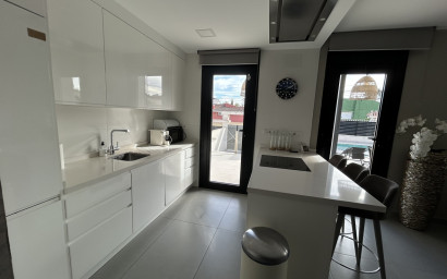 Resale - Villa -
Torrevieja - Los Balcones