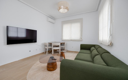 Resale - Villa -
Rojales - Centro de la Ciudad Quesada