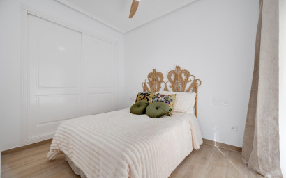 Resale - Villa -
Rojales - Centro de la Ciudad Quesada