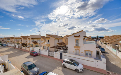Resale - Villa -
Rojales - Centro de la Ciudad Quesada