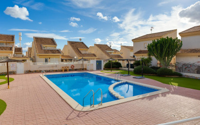 Resale - Villa -
Rojales - Centro de la Ciudad Quesada