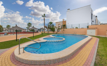 Resale - Villa -
Orihuela Costa - PAU 26