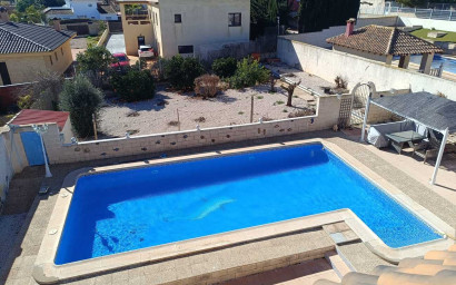 Resale - Villa -
Fortuna - El Reloj