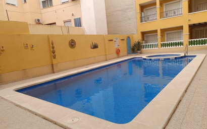 Herverkoop - Plat -
Rafal