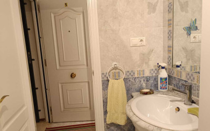 Herverkoop - Plat -
Rafal