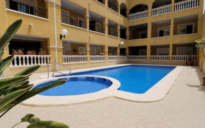 Herverkoop - Plat -
Rafal