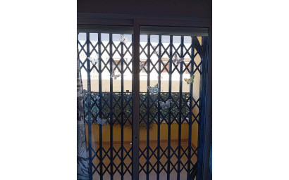 Herverkoop - Plat -
Rafal