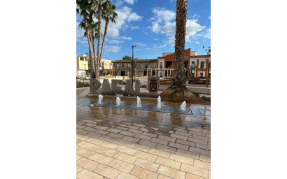 Herverkoop - Plat -
Rafal