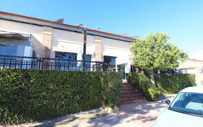 Resale - Commercial -
Algorfa - La Finca Golf Resort