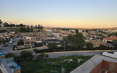 New Build - Townhouse -
Bigastro - pueblo